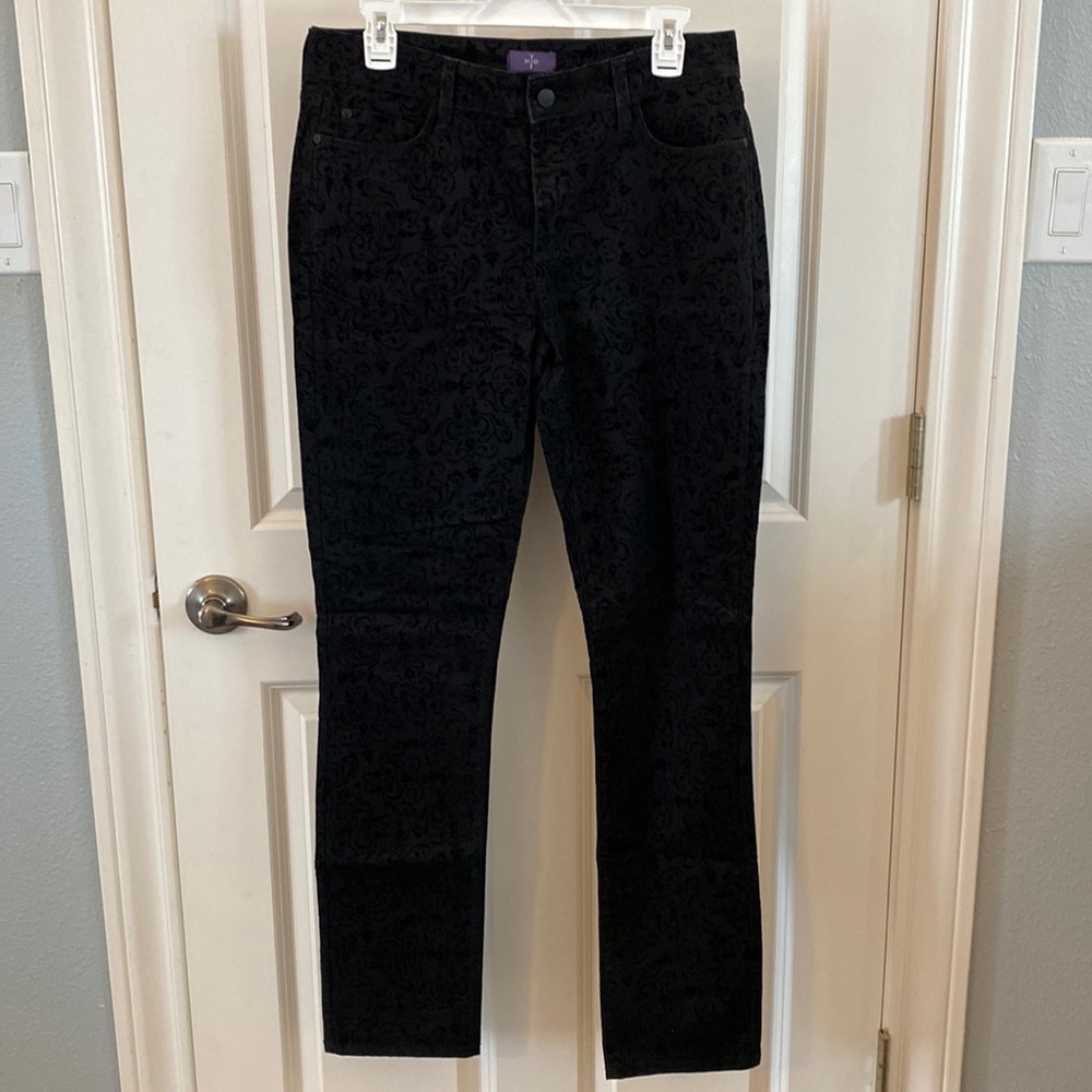 NYDJ Women's Slim Straight Jeans Size 8 Floral  Black Textured Mid Waist